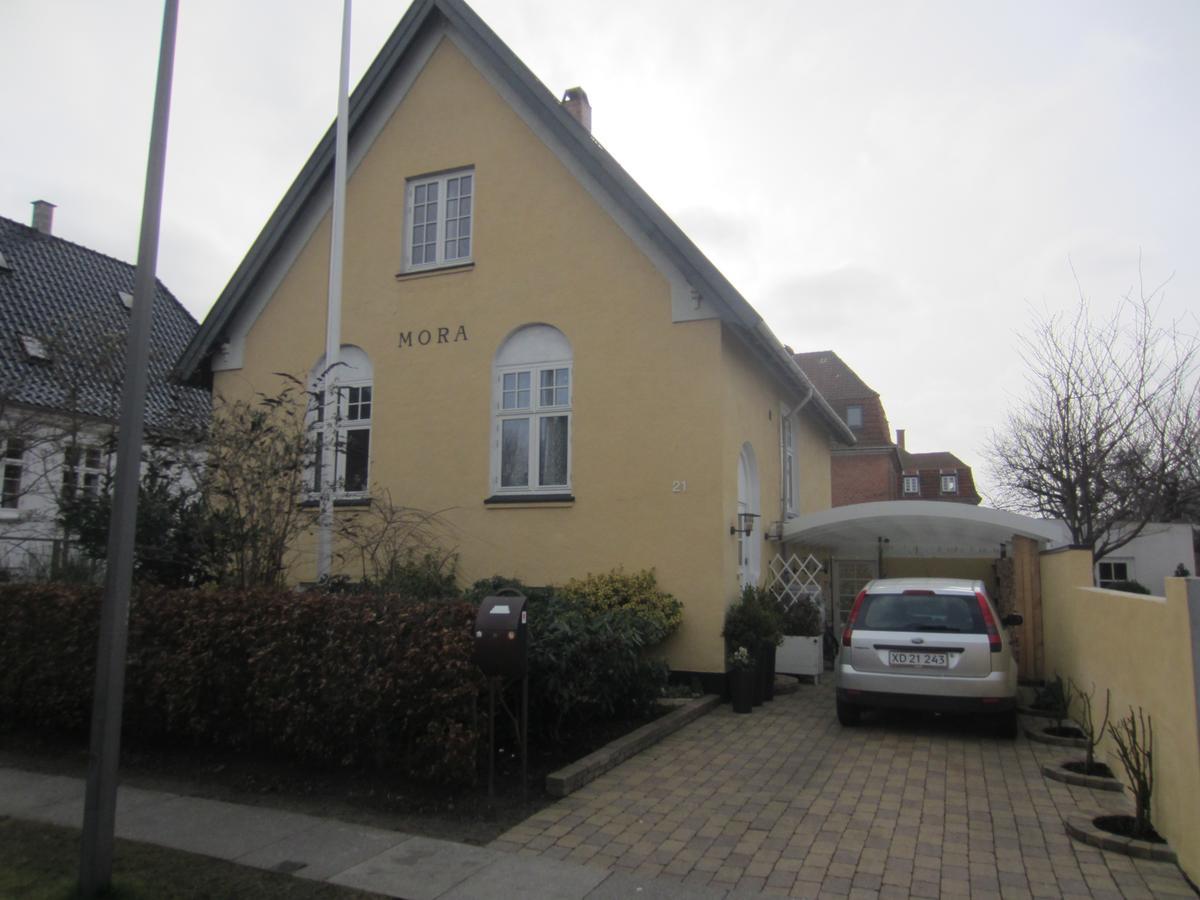 Bed&Breakfast hos Hanne Bach Kopenhagen Exterior foto